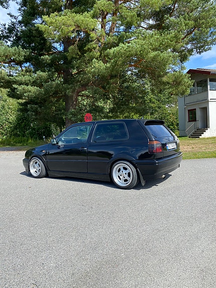 Volkswagen Golf IV 8 of 18
