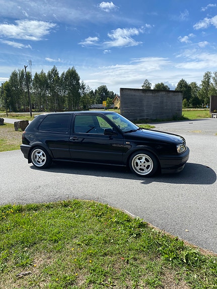 Volkswagen Golf IV 4 of 18