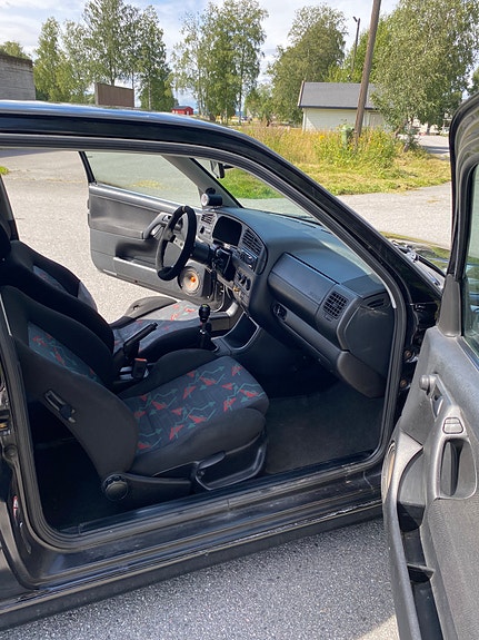 Volkswagen Golf IV 14 of 18