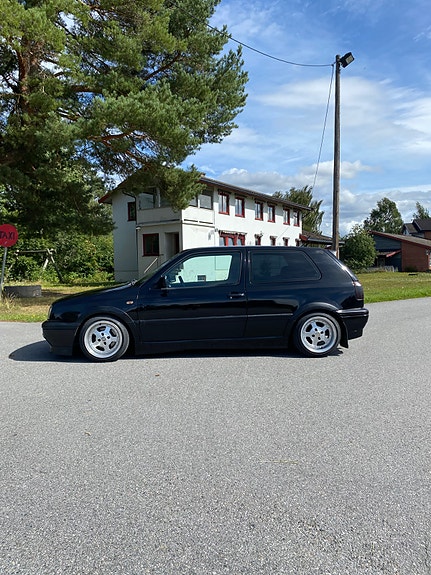 Volkswagen Golf IV 9 of 18