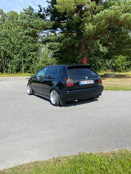 Volkswagen Golf IV 6 of 18