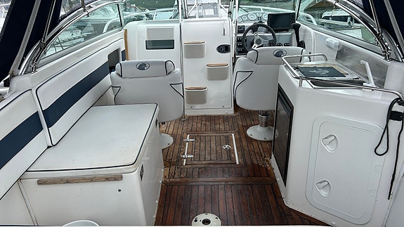 Uttern D68 2005 – 1.7 DTI diesel – omfattende servicehistorikk – Garmin 91sv 3 of 14