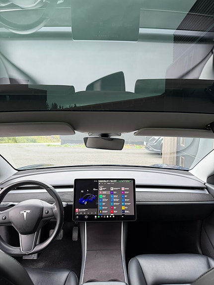 Tesla Model 3 19 of 22