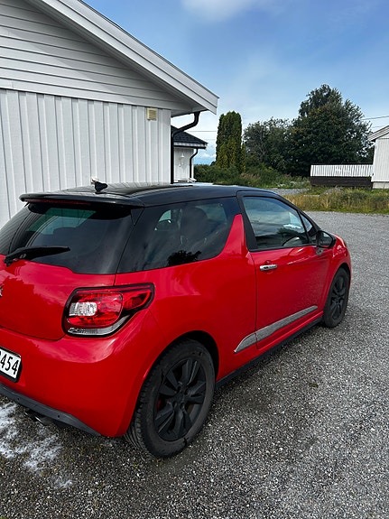 Citroen DS3 5 of 10