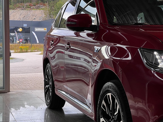 Mitsubishi Outlander 8 of 30