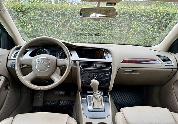 Audi A4 16 of 18