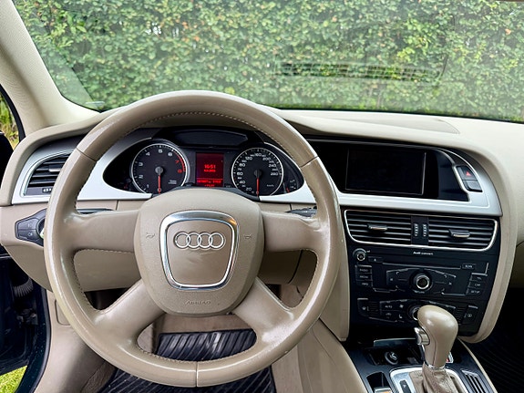 Audi A4 14 of 18