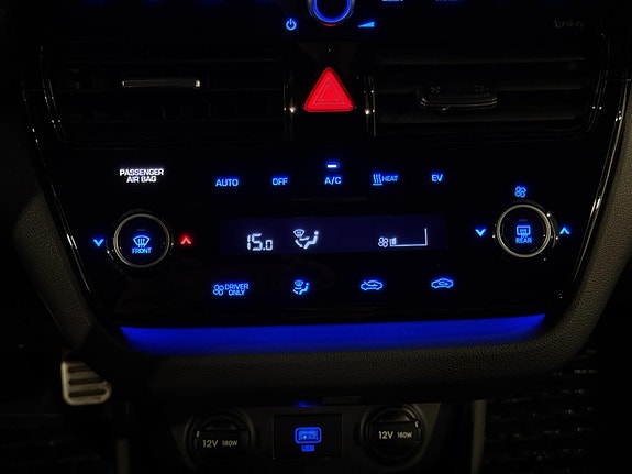 Hyundai IONIQ 27 of 30