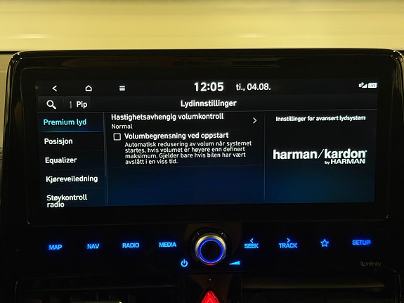 Hyundai IONIQ 24 of 30