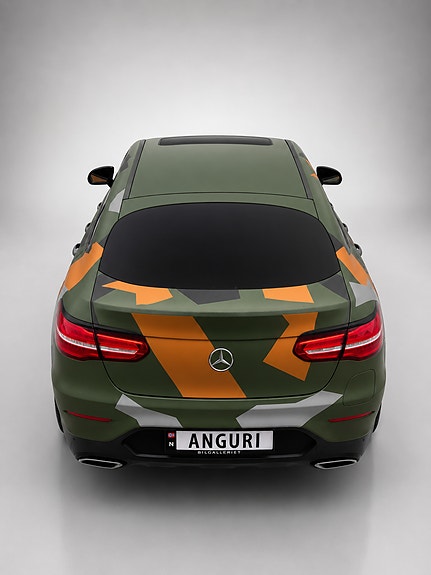 Mercedes-Benz GLC350 e 4 of 16