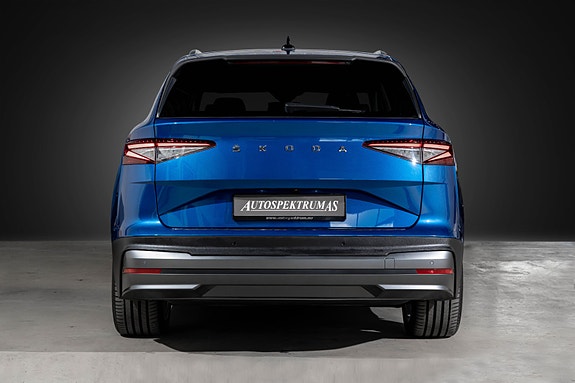 Skoda Enyaq 7 of 30