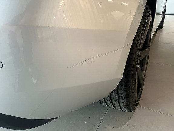 Volvo V40 20 of 20