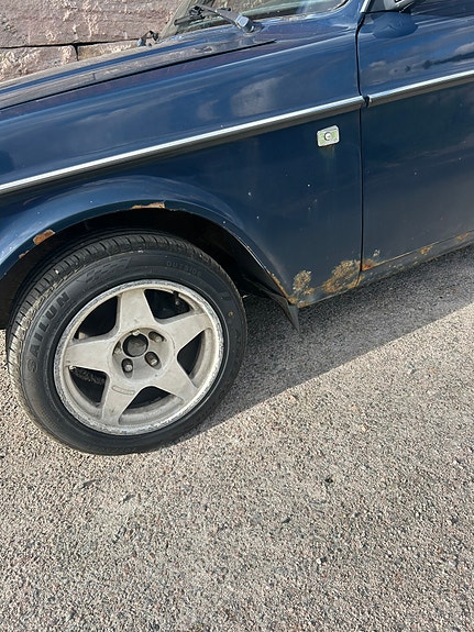 Volvo 240 6 of 11