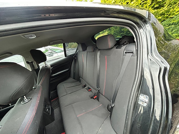 BMW 116d 6 of 19