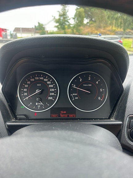 BMW 116d 9 of 19