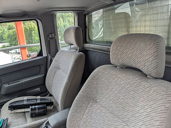 Nissan King Cab 21 of 30