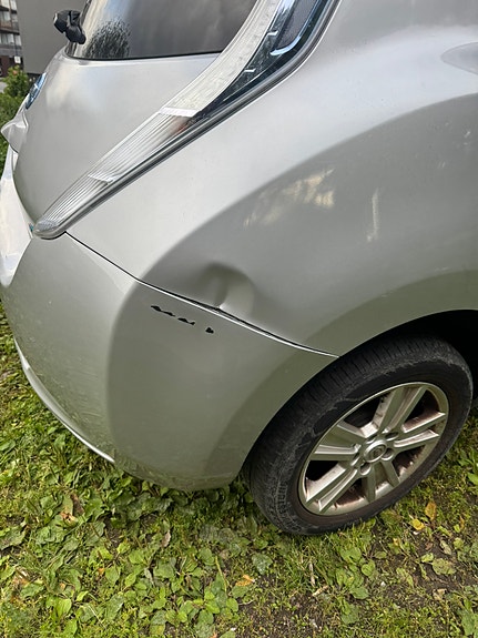 Nissan Leaf 5 of 5