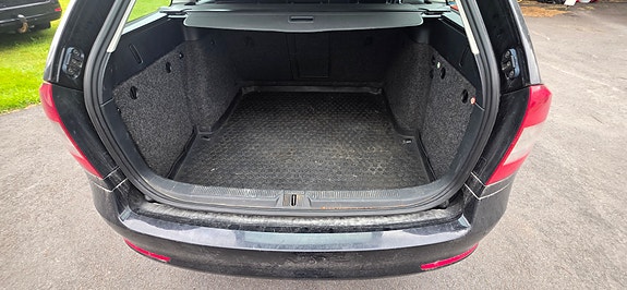 Skoda Octavia 8 of 18