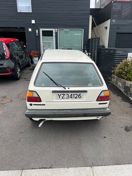 Volkswagen Golf II 5 of 24