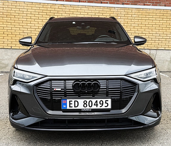 Audi e-tron Sportback 6 of 29