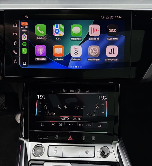 Audi e-tron 11 of 27