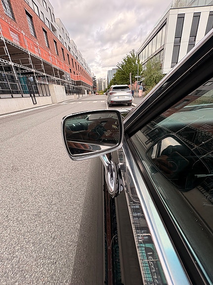 Buick Riviera 16 of 27