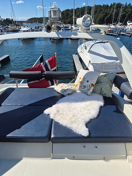 Viksund 350 fly selges med 2 Iveco motorer og strake aksler 6 of 30