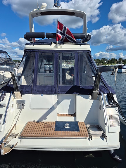 Viksund 350 fly selges med 2 Iveco motorer og strake aksler 3 of 5