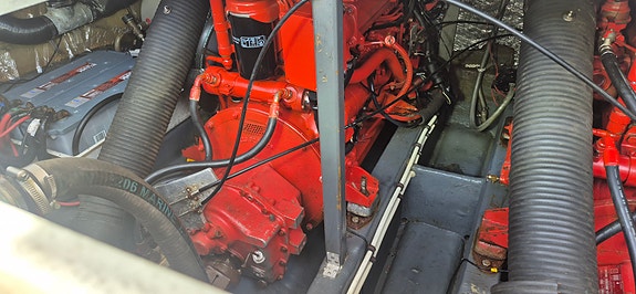 Viksund 350 fly selges med 2 Iveco motorer og strake aksler 27 of 30