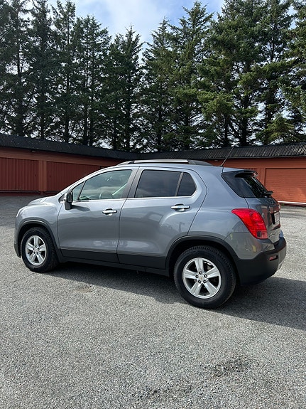 Chevrolet Trax 10 of 30