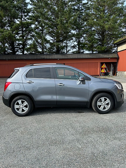 Chevrolet Trax 5 of 30