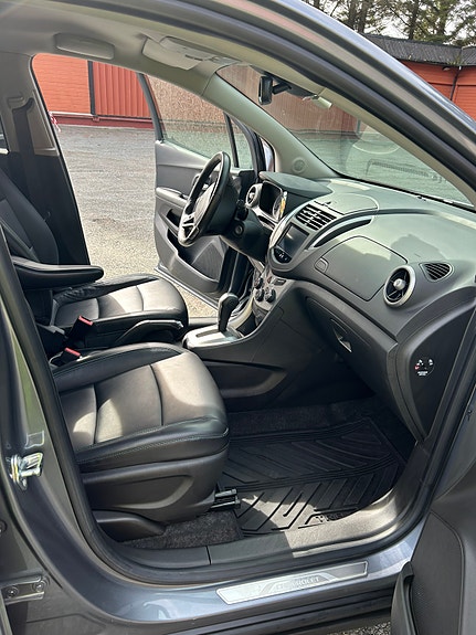 Chevrolet Trax 20 of 30