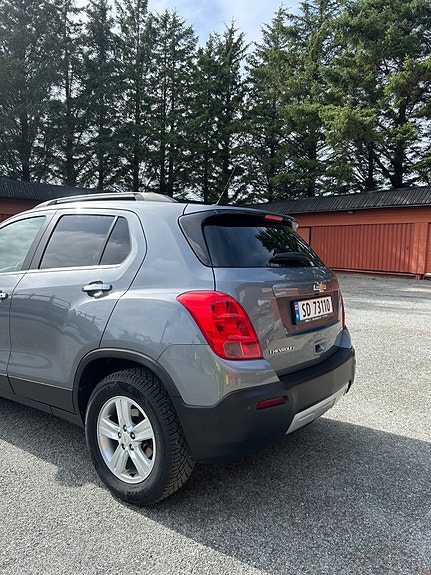 Chevrolet Trax 9 of 30