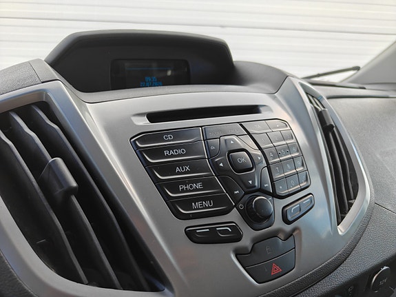 Ford Transit 19 of 29