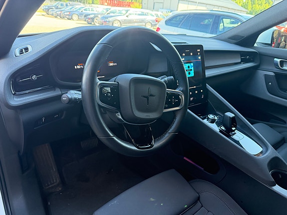 Polestar 2 10 of 26