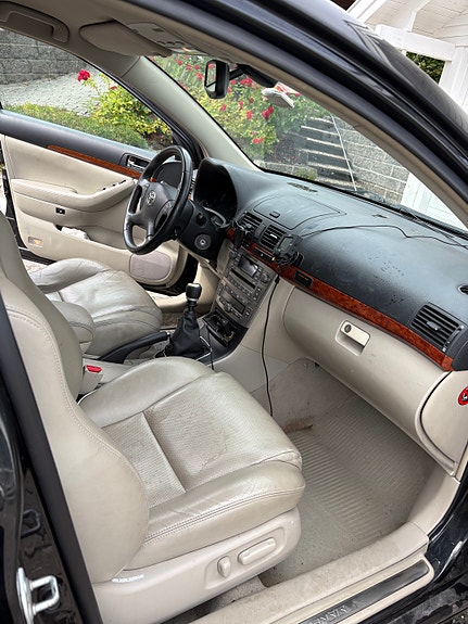 Toyota Avensis 10 of 18