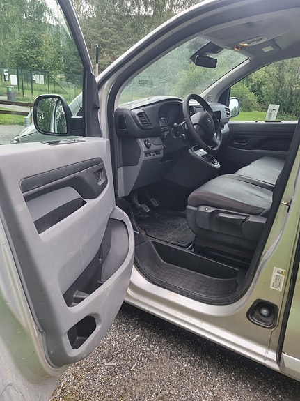 Peugeot Expert 11 of 26