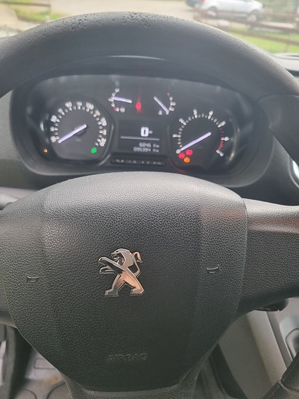 Peugeot Expert 15 of 26