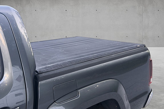 Volkswagen Amarok 15 of 17