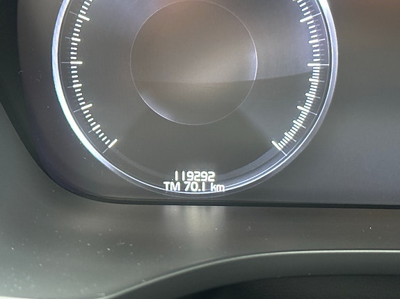 Volvo XC60 18 of 18