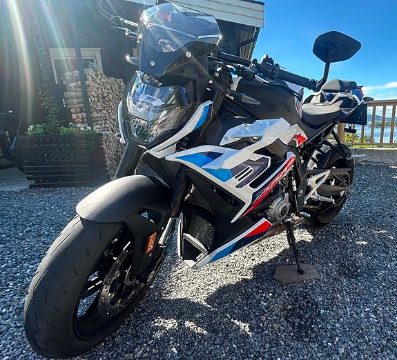 BMW M 1000 R 8 of 9