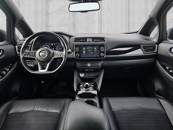 Nissan Leaf 18 of 30