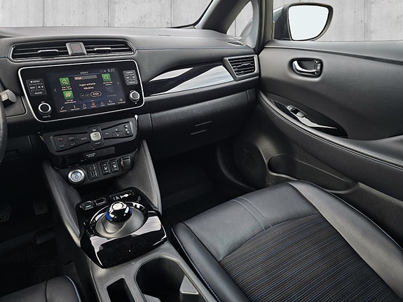 Nissan Leaf 19 of 30