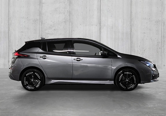 Nissan Leaf 17 of 30