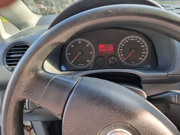 Volkswagen Caddy Maxi 21 of 30