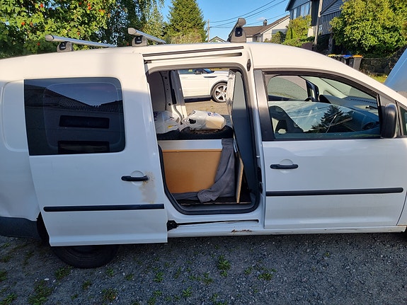 Volkswagen Caddy Maxi 15 of 30