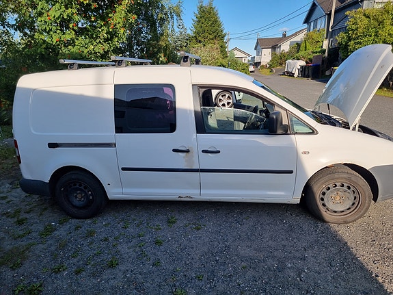 Volkswagen Caddy Maxi 14 of 30