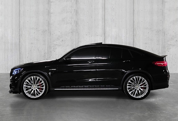 Mercedes-Benz GLC63 19 of 30