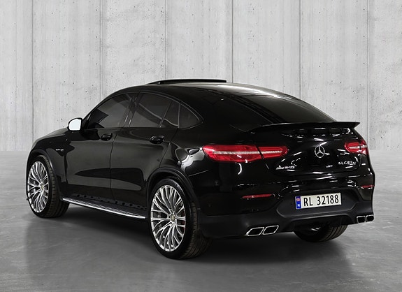 Mercedes-Benz GLC63 18 of 30