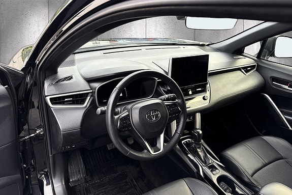 Toyota Corolla Cross 13 of 23